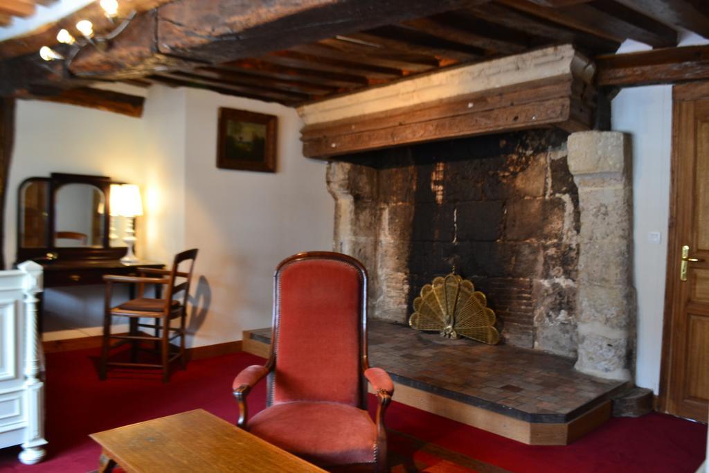 Les Trois Cheminees Chambres D'Hotes Livarot-Pays-d'Auge Екстер'єр фото